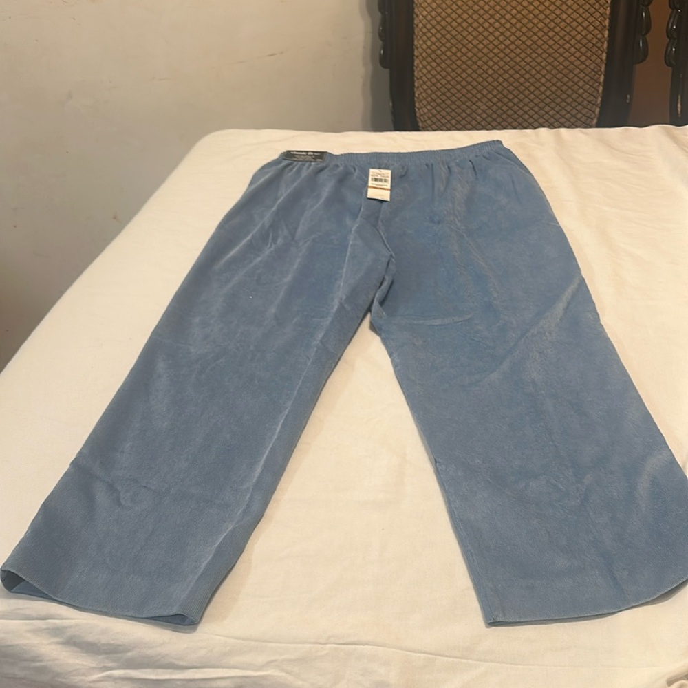 Alfred Dunner Classic Fit Blue Trousers Sz 16W - Picture 2 of 7